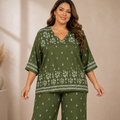 Conjunto Plus Size Verde Oliva Estampado