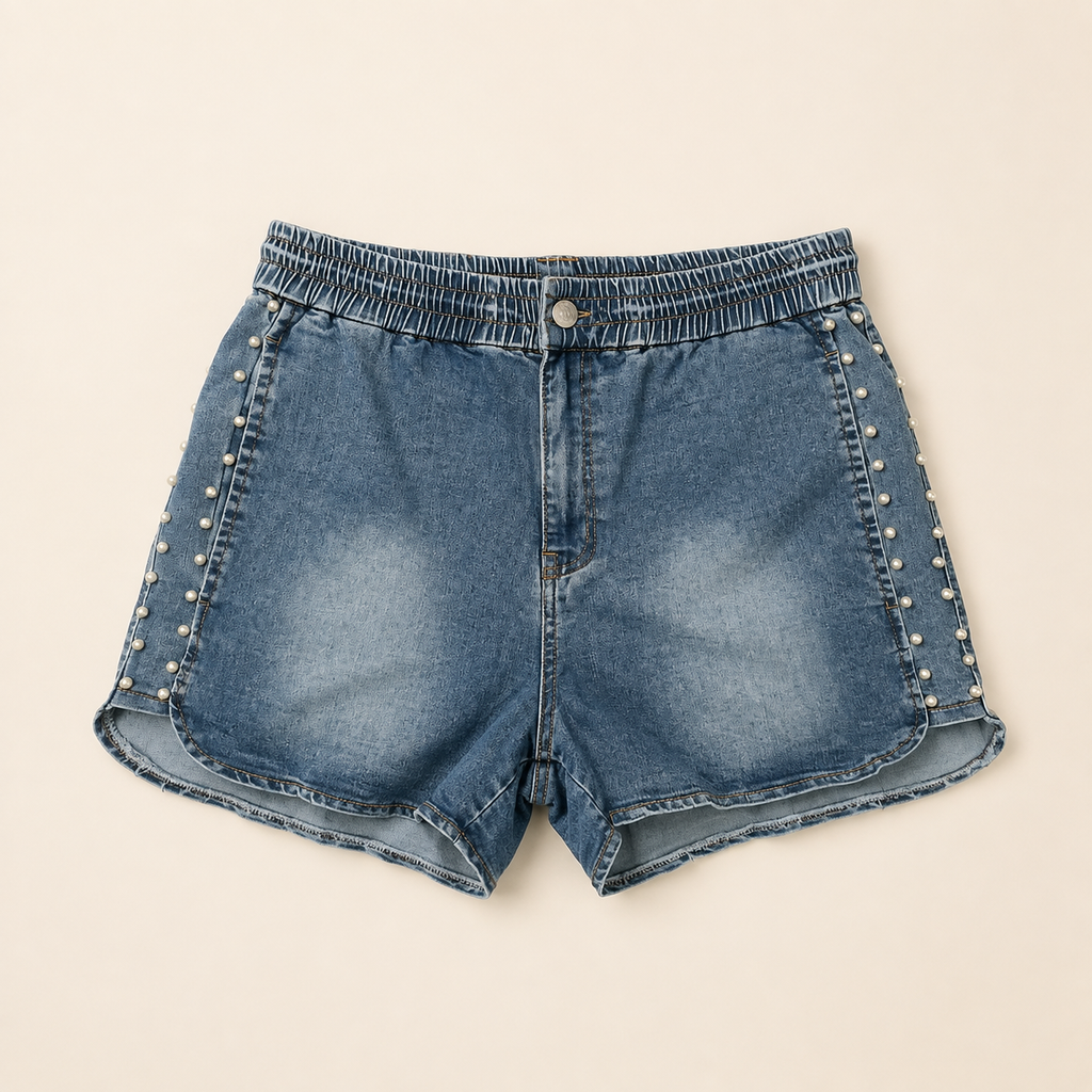 Short de Mezclilla con Perlas Laterales